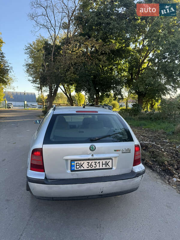 Универсал Skoda Octavia 1998 в Ровно