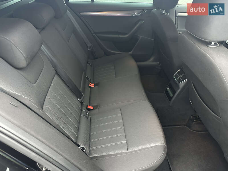 Универсал Skoda Octavia 2019 в Мукачево