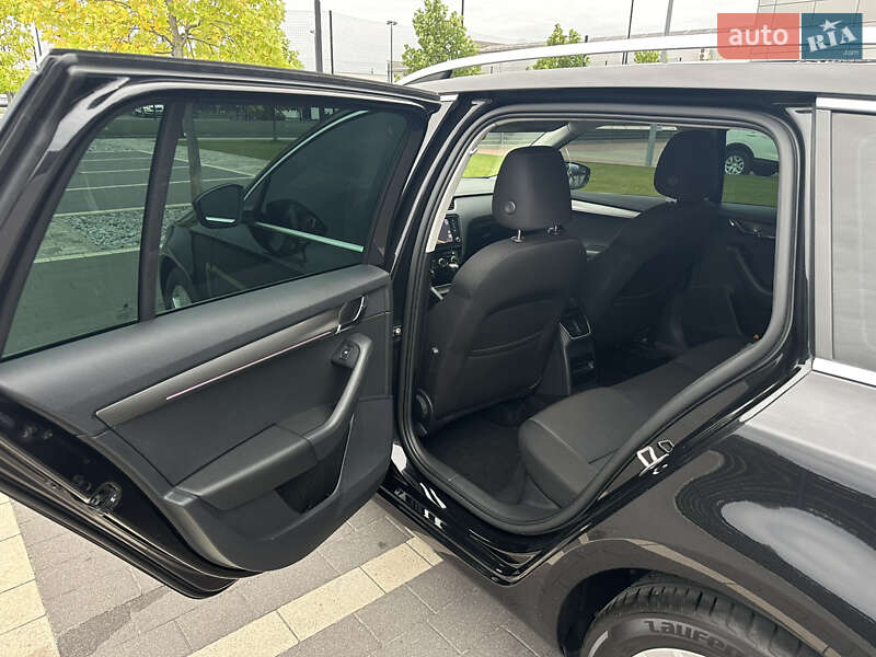 Универсал Skoda Octavia 2019 в Мукачево