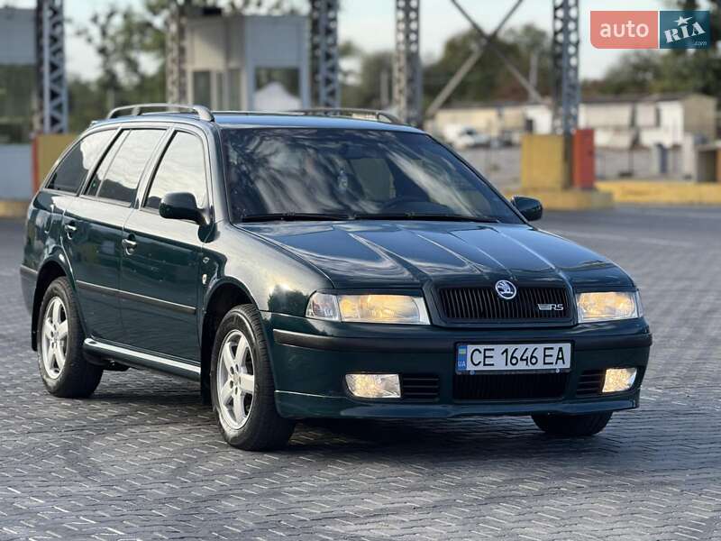 Універсал Skoda Octavia 2001 в Чернівцях