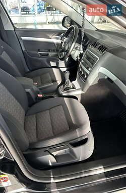 Універсал Skoda Octavia 2010 в 