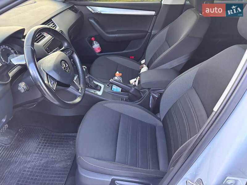 Універсал Skoda Octavia 2018 в Ромнах