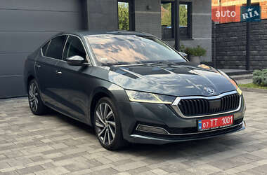Лифтбек Skoda Octavia 2020 в Мукачево