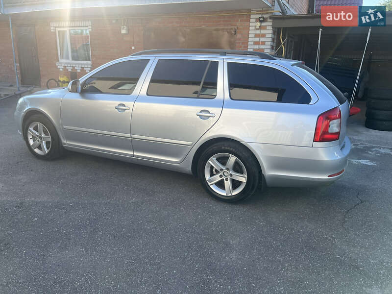 Універсал Skoda Octavia 2012 в Вінниці