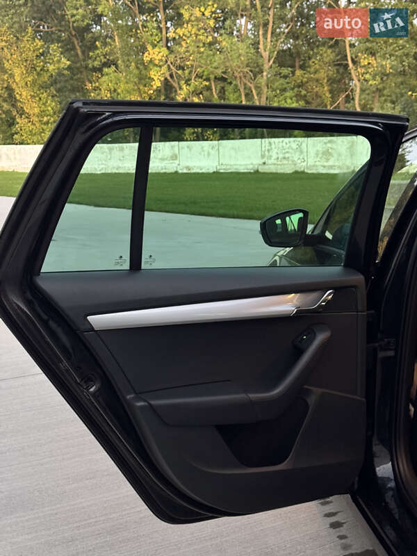 Универсал Skoda Octavia 2014 в Луцке