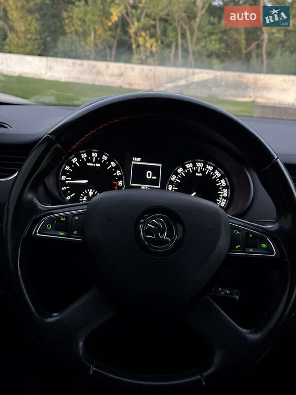 Универсал Skoda Octavia 2014 в Луцке