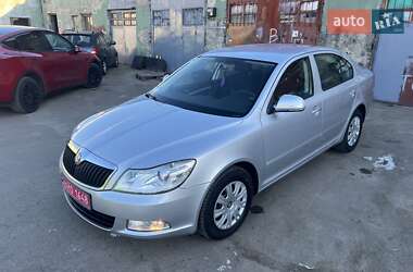 Лифтбек Skoda Octavia 2010 в Луцке