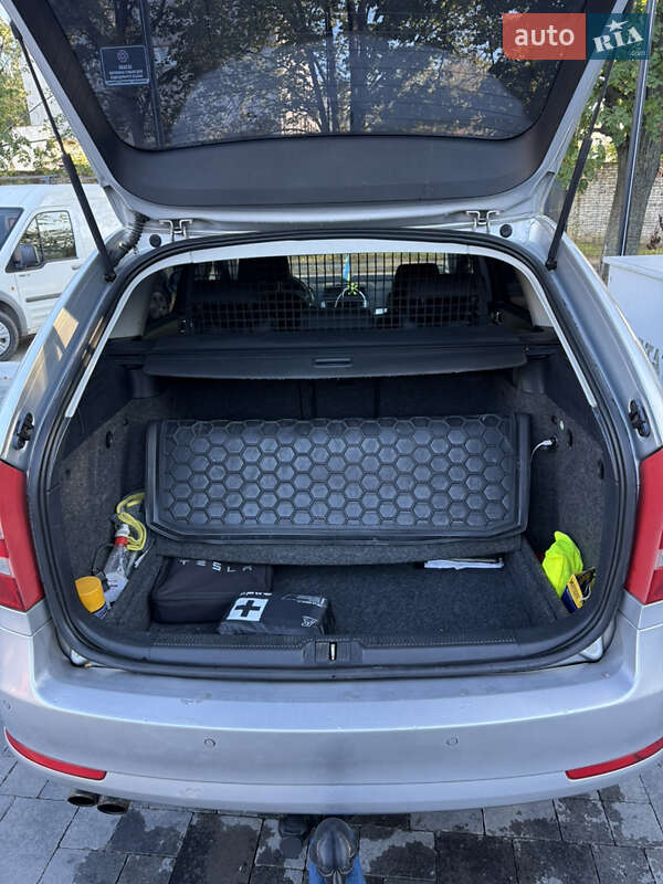 Универсал Skoda Octavia 2008 в Ровно