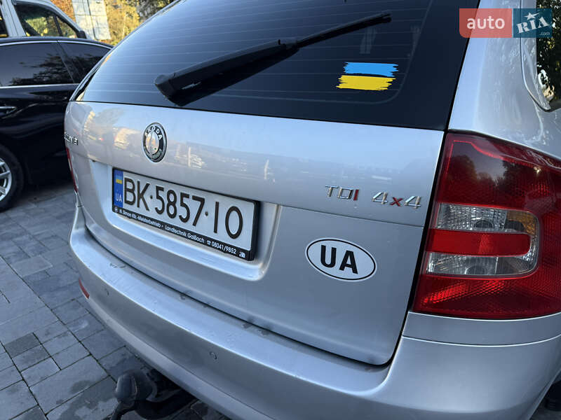 Универсал Skoda Octavia 2008 в Ровно