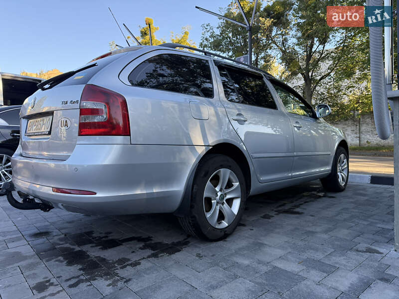 Универсал Skoda Octavia 2008 в Ровно