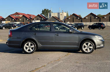 Лифтбек Skoda Octavia 2010 в 