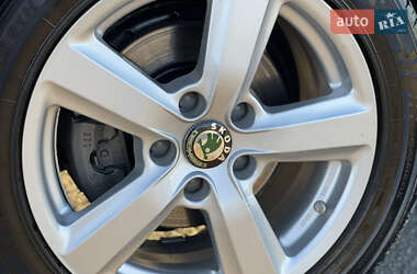 Лифтбек Skoda Octavia 2010 в 
