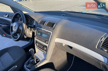 Лифтбек Skoda Octavia 2010 в 