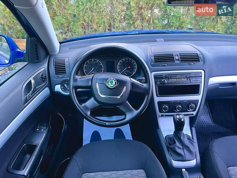 Універсал Skoda Octavia 2010 в Полтаві