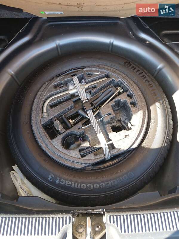 Универсал Skoda Octavia 2012 в Ровно