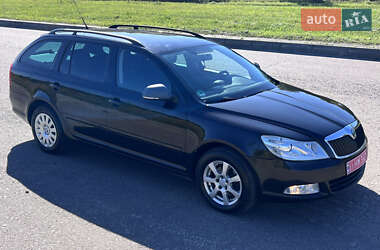 Универсал Skoda Octavia 2009 в Львове