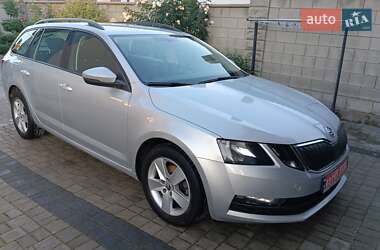 Універсал Skoda Octavia 2017 в Рівному