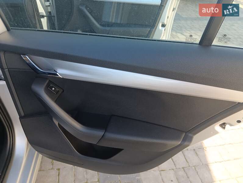 Універсал Skoda Octavia 2017 в Рівному