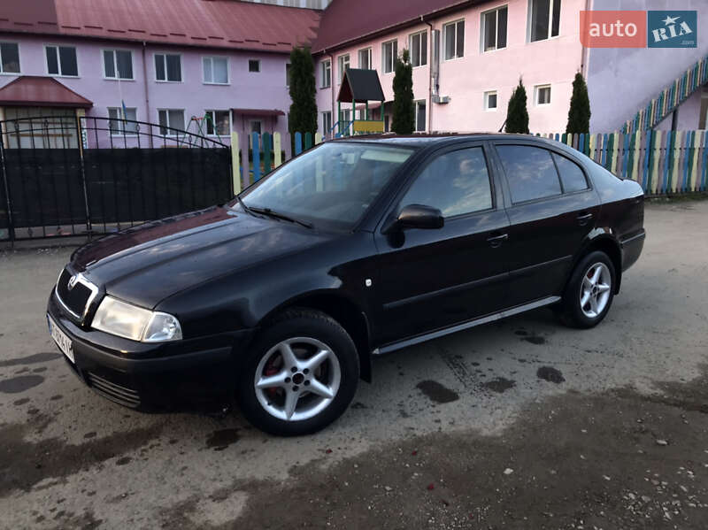 Лифтбек Skoda Octavia 2005 в Ивано-Франковске