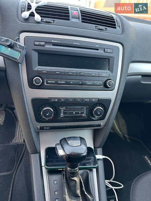 Универсал Skoda Octavia 2011 в Луцке