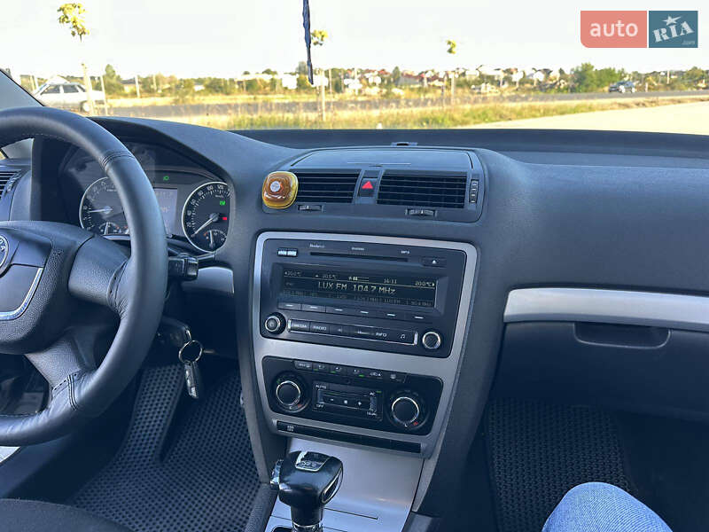 Skoda Octavia 2011