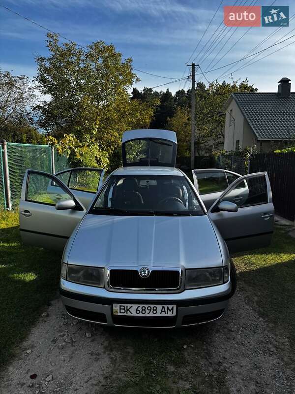 Універсал Skoda Octavia 2008 в Рівному