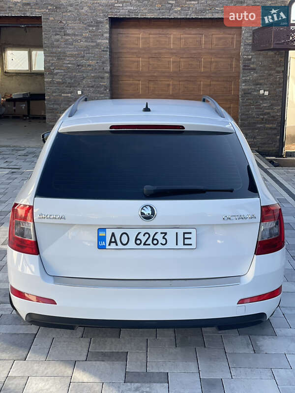 Универсал Skoda Octavia 2013 в Виноградове