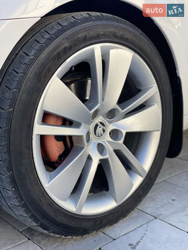 Универсал Skoda Octavia 2013 в Виноградове