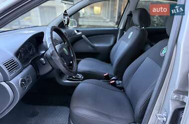 Лифтбек Skoda Octavia 2007 в 