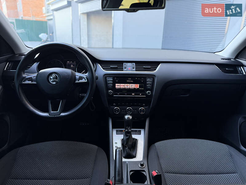 Универсал Skoda Octavia 2015 в Хмельницком