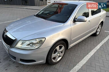 Лифтбек Skoda Octavia 2010 в Хмельницком