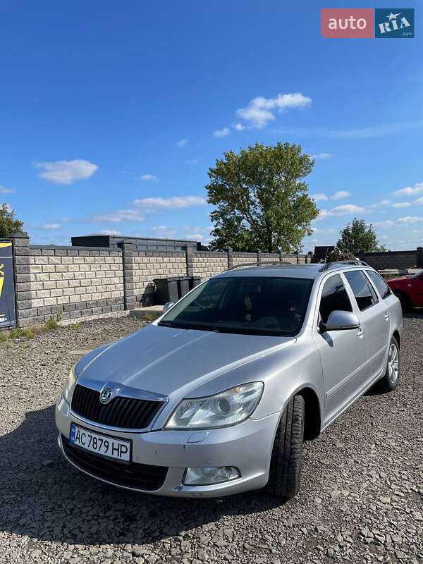 Skoda Octavia 2012 Skoda Octavia 2012