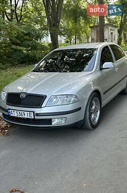 Ліфтбек Skoda Octavia 2004 в Львові