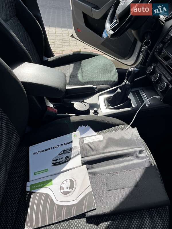 Універсал Skoda Octavia 2017 в Івано-Франківську