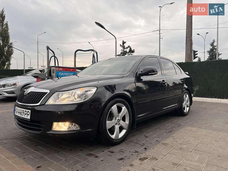 Ліфтбек Skoda Octavia 2010 в Києві