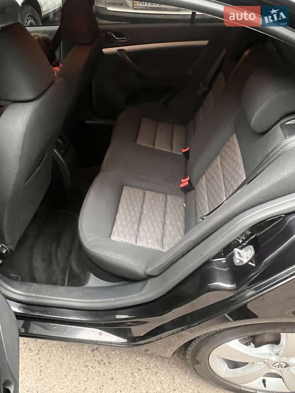 Ліфтбек Skoda Octavia 2010 в Києві