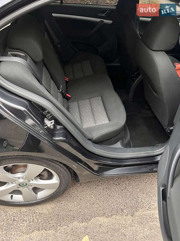 Ліфтбек Skoda Octavia 2010 в Києві