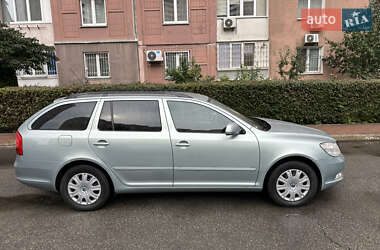 Универсал Skoda Octavia 2009 в Киеве