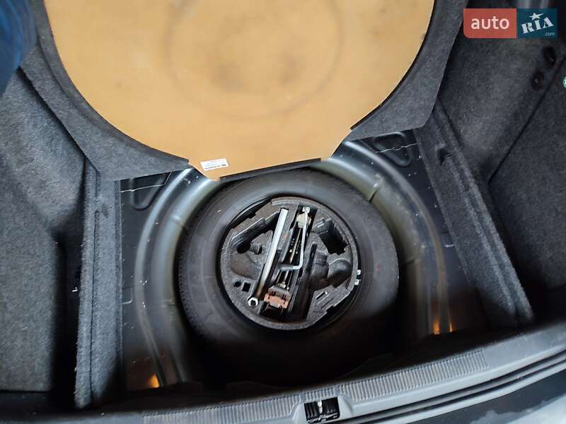 Универсал Skoda Octavia 2006 в Звягеле