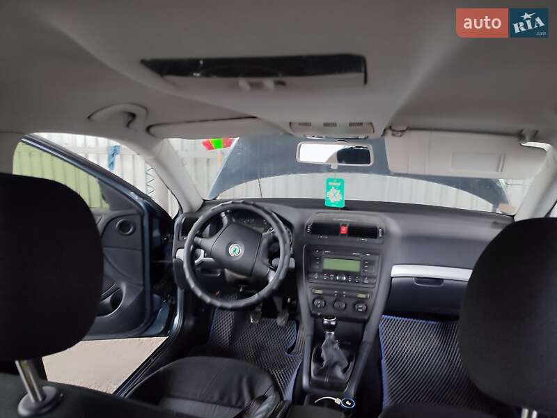 Универсал Skoda Octavia 2006 в Звягеле