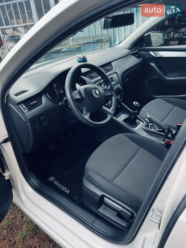 Универсал Skoda Octavia 2014 в Броварах