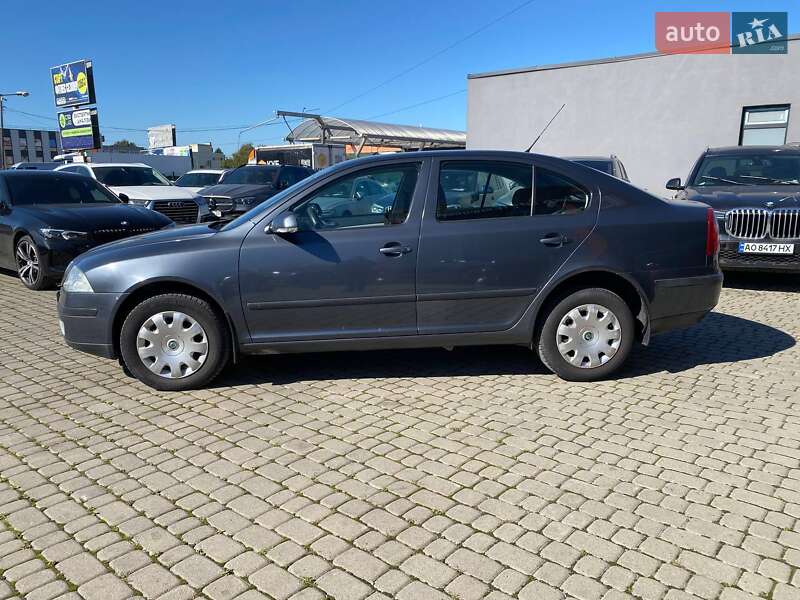 Лифтбек Skoda Octavia 2006 в Львове