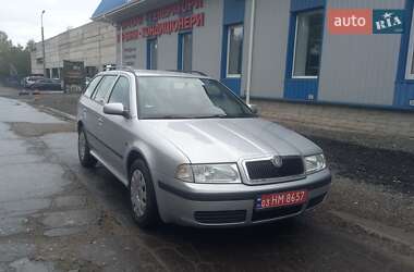 Універсал Skoda Octavia 2008 в Луцьку