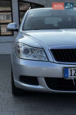 Универсал Skoda Octavia 2009 в 
