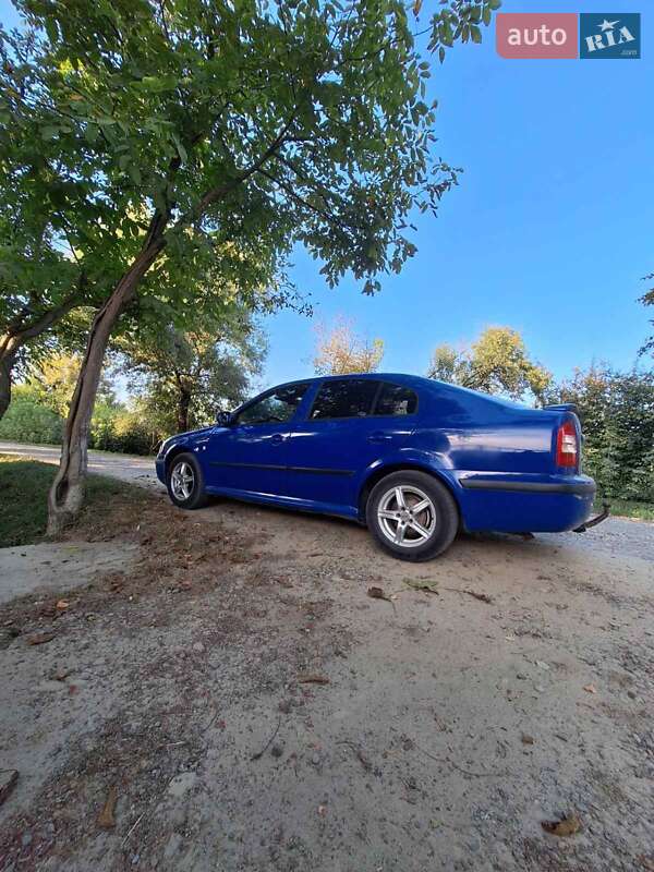 Ліфтбек Skoda Octavia 2001 в Снятині