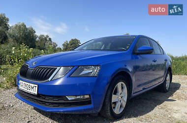 Ліфтбек Skoda Octavia 2019 в Дніпрі