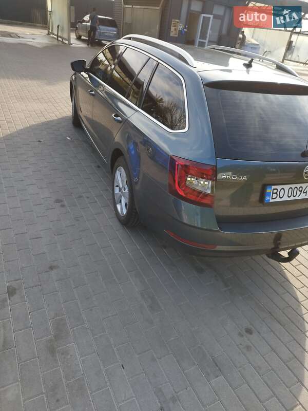 Універсал Skoda Octavia 2018 в Тернополі