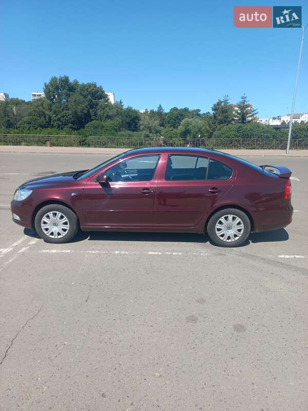 Лифтбек Skoda Octavia 2009 в Сумах