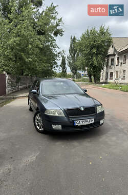 Лифтбек Skoda Octavia 2004 в 
