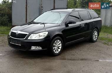 Универсал Skoda Octavia 2012 в 